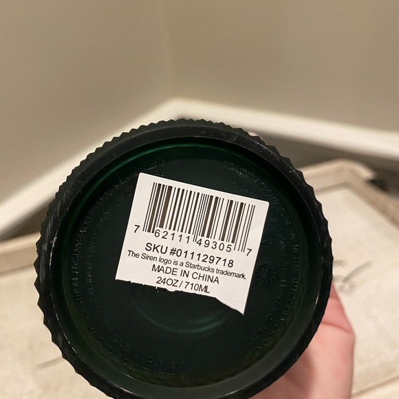 Starbucks Matte Green Soft-Touch Studded Cold Cup - 24 fl oz - Picture 3 of 4